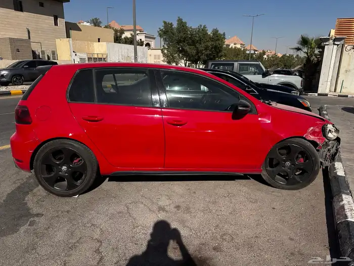 فولكس واجن جولف GTI تشليح 9