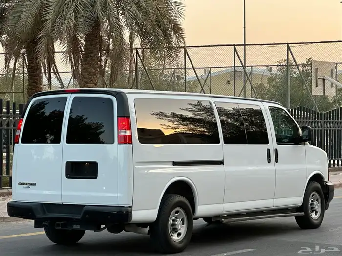 شفروليه إكسبرس موديل 2017 سعودي شاص طويل وزن 2500 فل 8