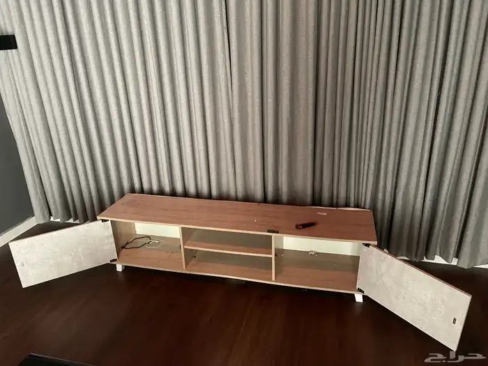 طاوله تلفزيون طويله للبيع 2