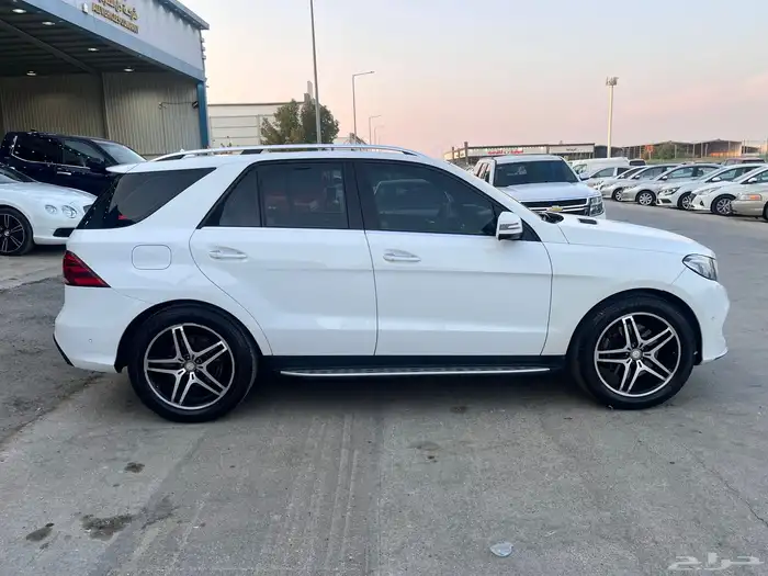 مرسيدس GLE 400 موديل 2016 4