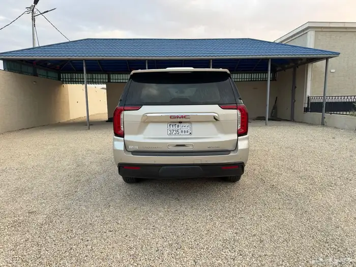 يوكن 2022 SLE سعودي 7