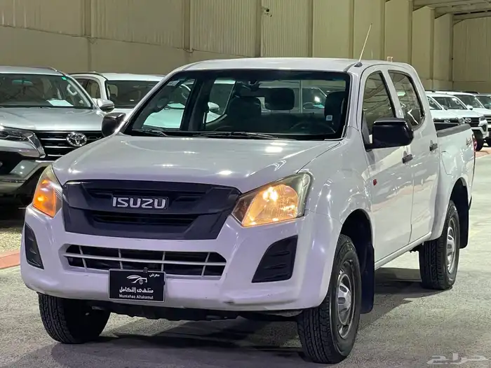 ايسوزو ديماكس 2018 ديزل دبل بودي وكالة 7