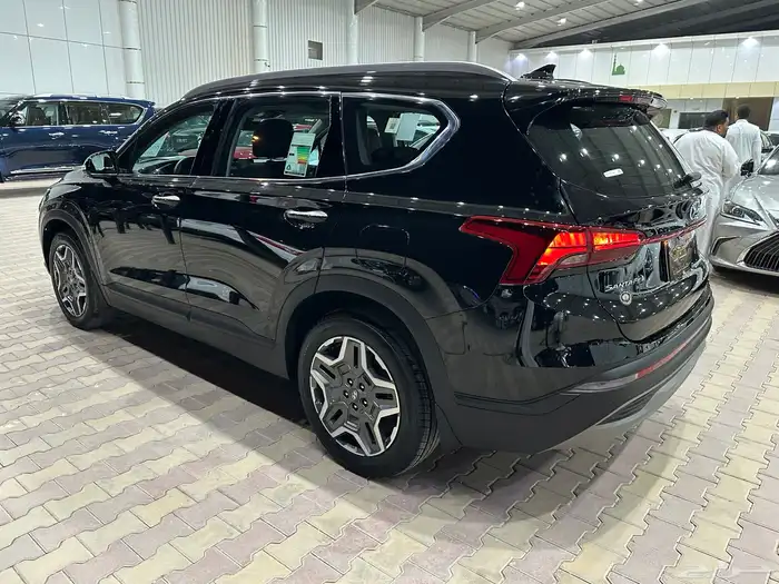 هونداي سنتافي موديل 2023 نص فل 6 سلندر 24