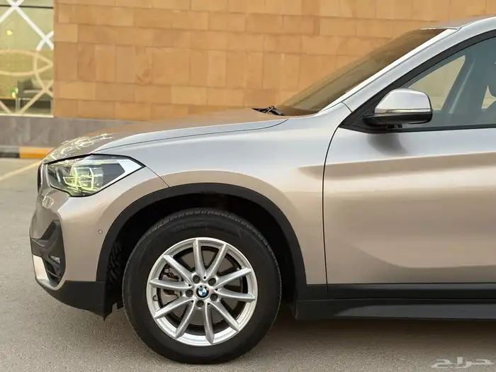 للبيع BMW X1 2022 وكاله 13