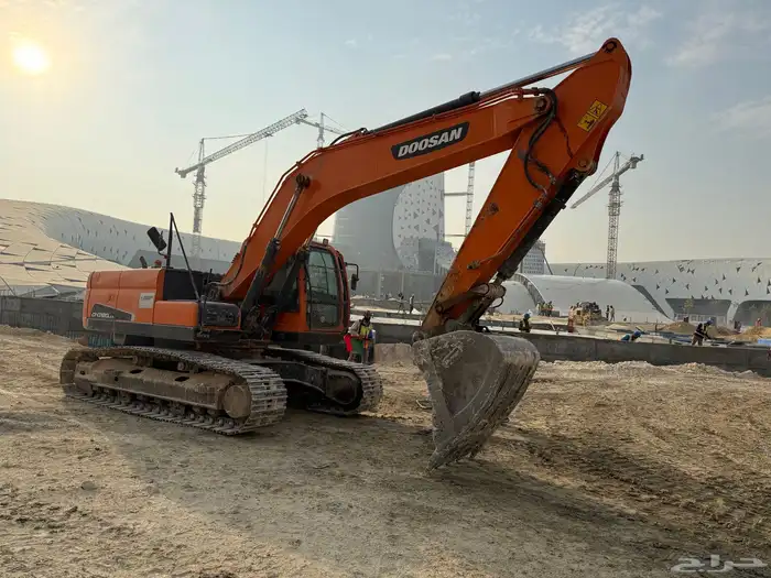 بوكلين دوسان 2022 مقاس 220 وارد سعودي ديزل 3