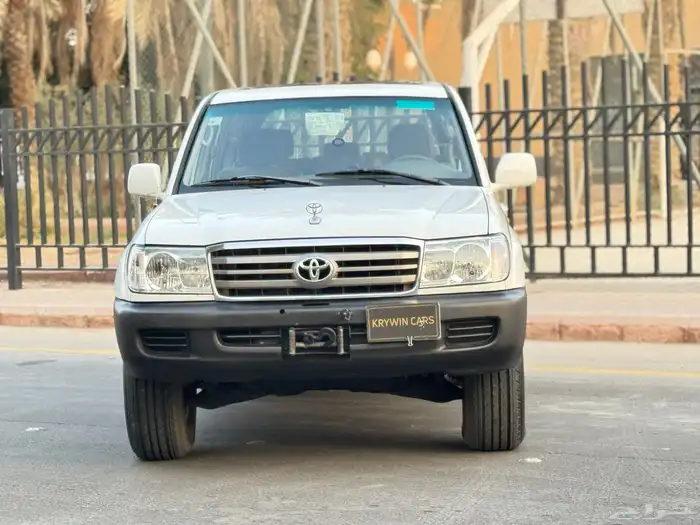 تويوتا لاندكروزر فل كامل 2002 2