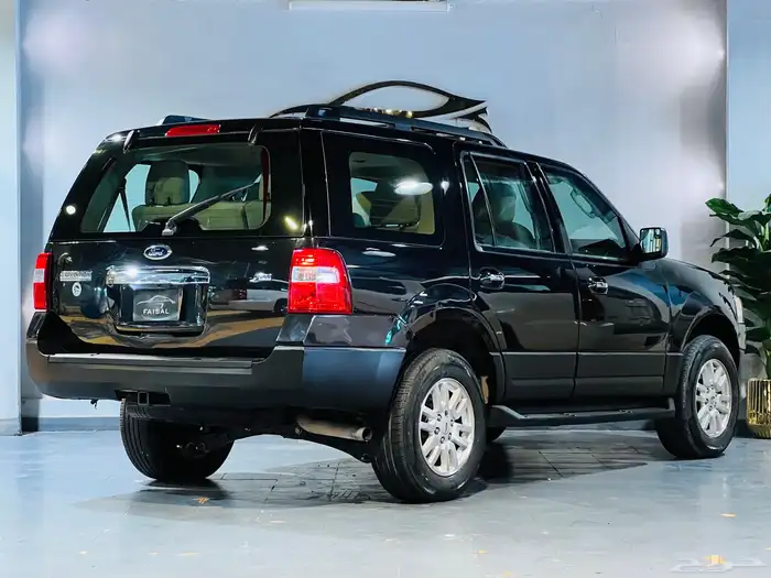 فورد اكسبديشن 2014 بحاله ممتازه (عرض خاص) 3