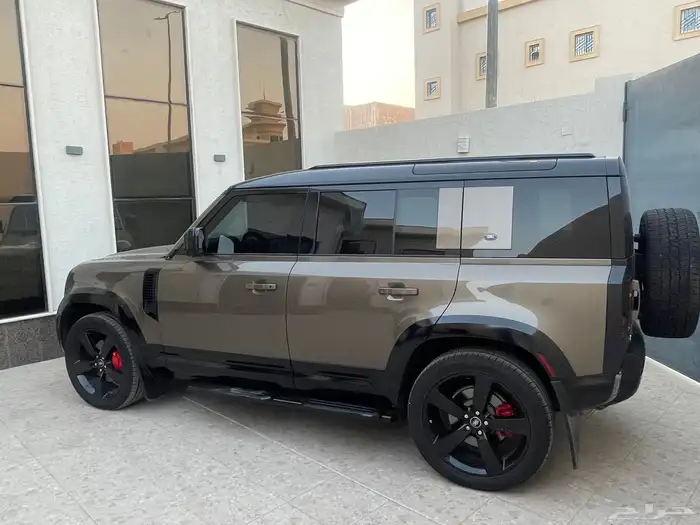 ديفندر 2020 V6 1