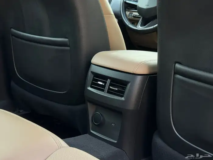 كاديلاك CT5 موديل 2023 اعلى فئة مخزن ممشى 6 الف تحت الضمان 57