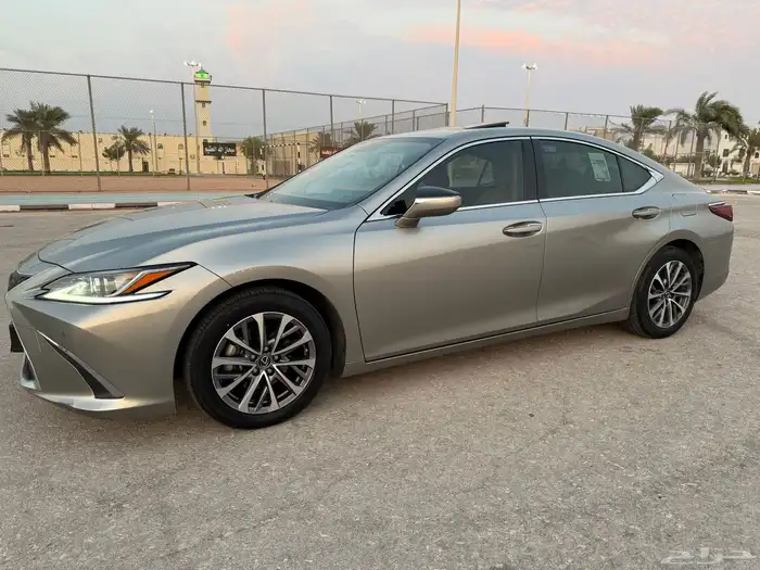 لكزس ES250 AA 2023 نظيف وكالة 1