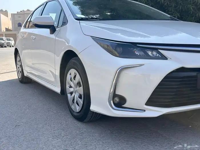 تويوتا كورولا 2021 XLI نضيف1500cc 36