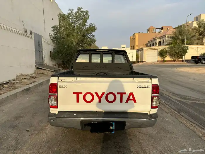 للبيع هايلوكس 2015 غمارتين بدون دبل GLX فل كامل 3