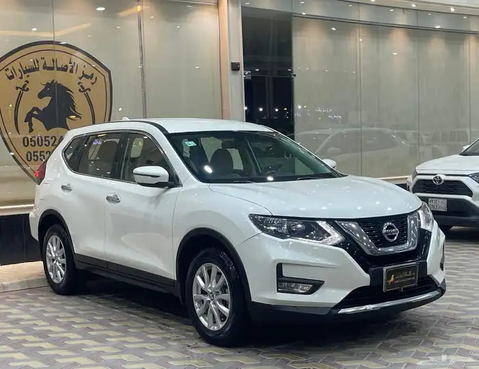 اكس تريل موديل 2021 1