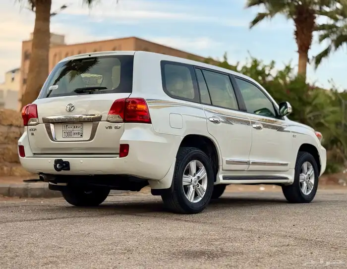 للبيع في اكس ار (VX-R) ((5.7)) 2012 ((نظيف)) 6