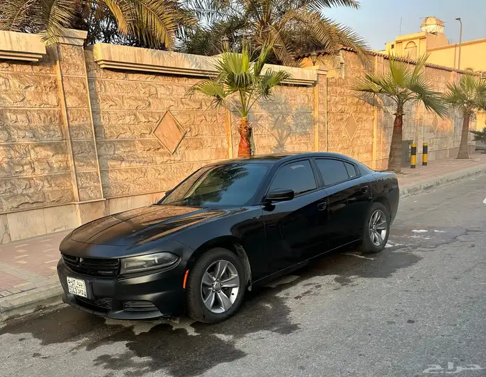 دودج.تشارجر 2019 SXT 1
