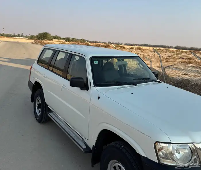 نيسان باترول GLمكيفين قمممة النظافه 2006 43