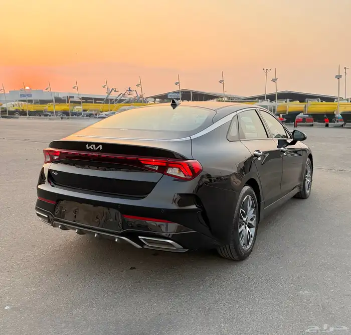 كيا K5 فل بدون بنورما 2022 بحالة الوكاله للبيع 5