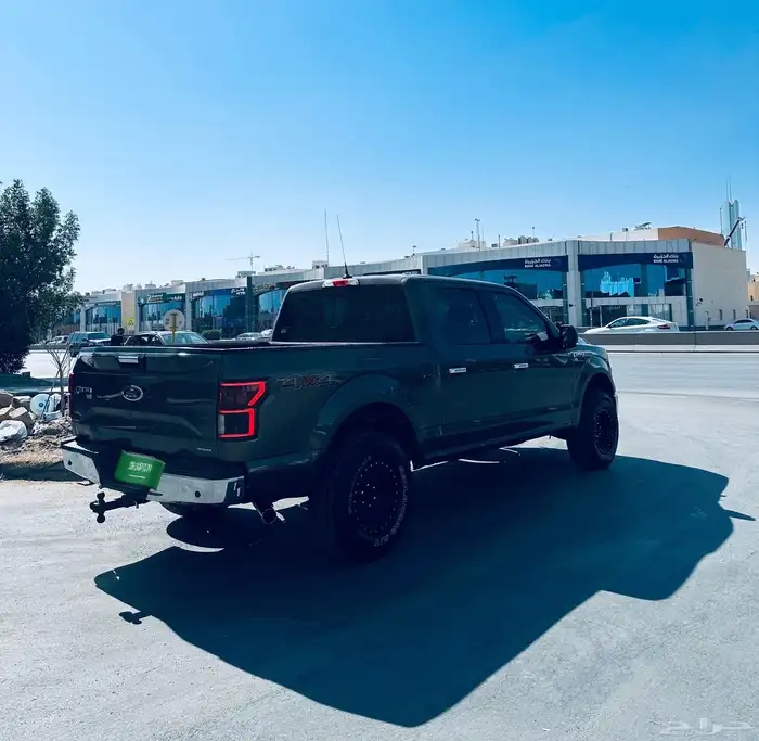 للبيع فورد F-150   توكيلات الجزيرة  V8 5.0 غمارتين 4