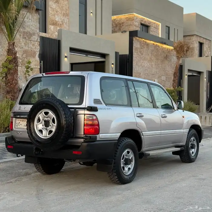 لاندكروزر GXR قير عادي سبير علاق ( وكالة ) 16