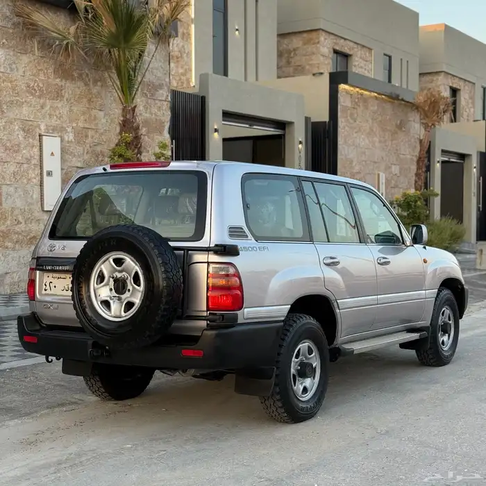 لاندكروزر GXR قير عادي سبير علاق ( وكالة ) 7