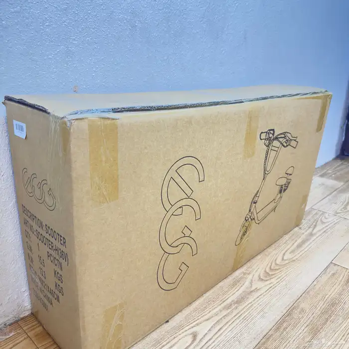 للبيع سكوتر كهربائي بحالة الوكاله 1