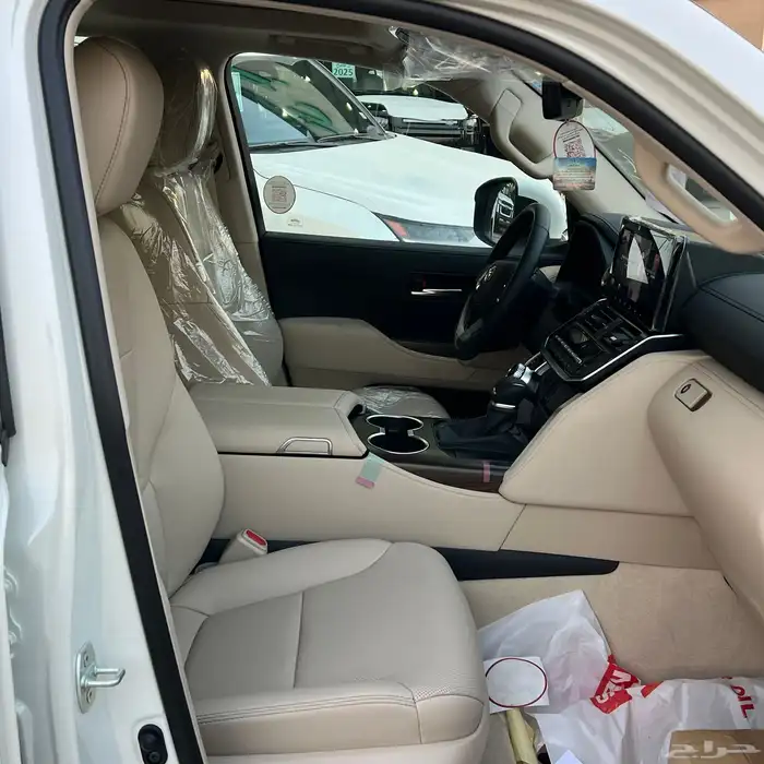 تويوتا جي اكس ار L4 م2026 8