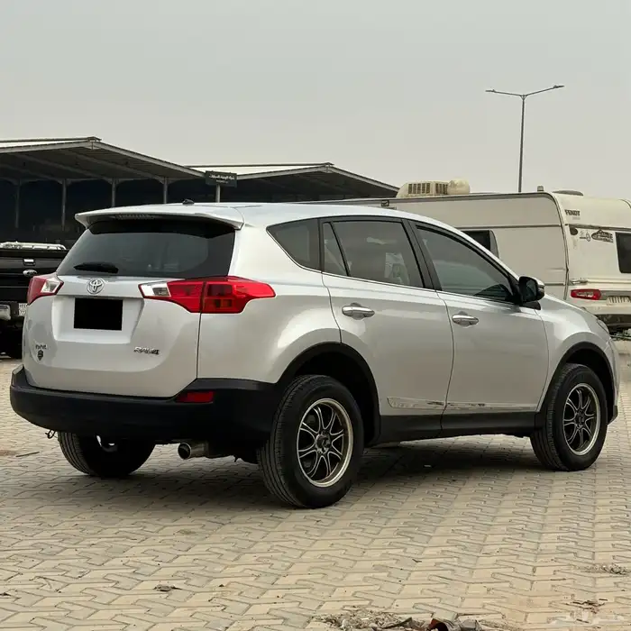 تايوتا RAV4 راف فور 2015 6