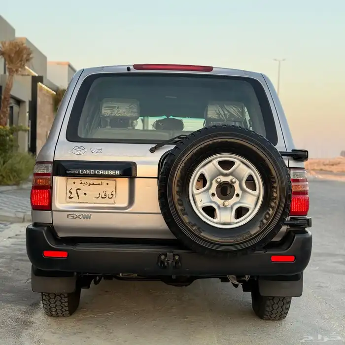 لاندكروزر GXR قير عادي سبير علاق ( وكالة ) 15