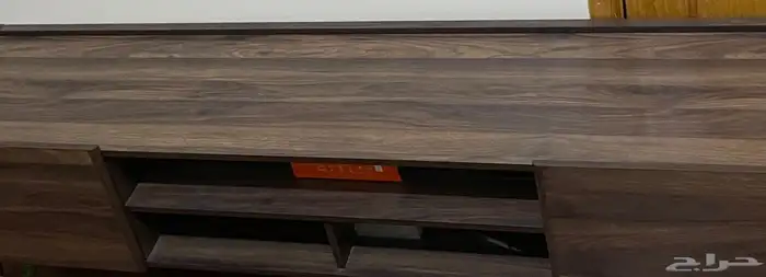 طاولة تلفزيون خشبية 0