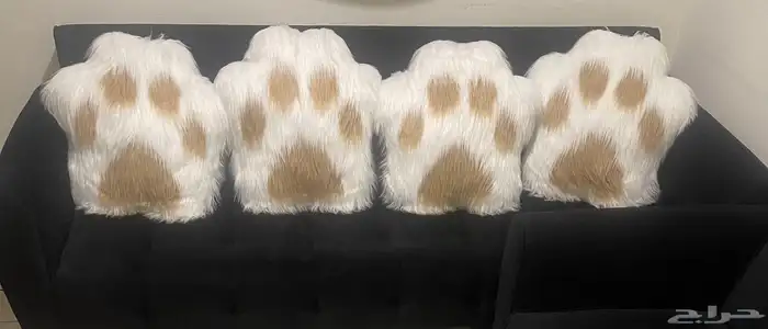 مخدة كنب على شكل يد قطة 1