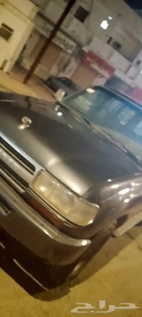 صالون 90 موظب دبل شغال مكيف شغال بس يبغي صيانه الكمبروسر 5