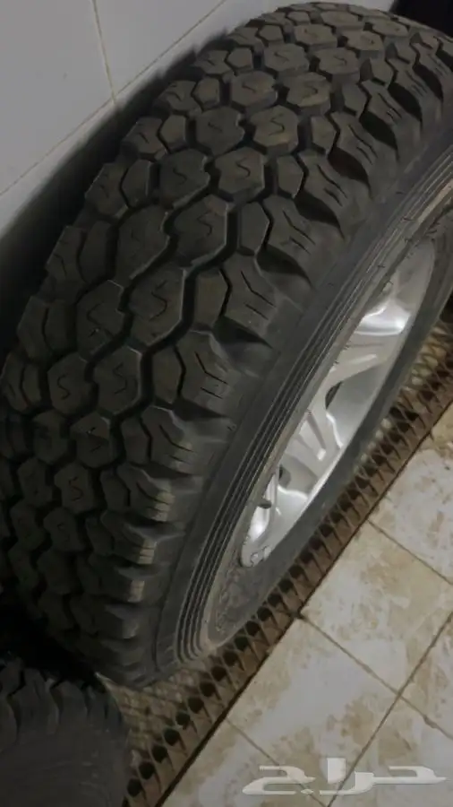 جنوط جيب ربع رفرف 0