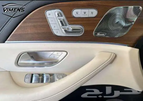 Mercedes-Benz GLE 53 AMG 7