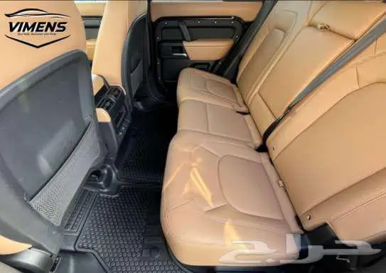 2025 Defender 110 X-Dynamic SE 7