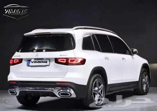 Mercedes-Benz GLB 250 1