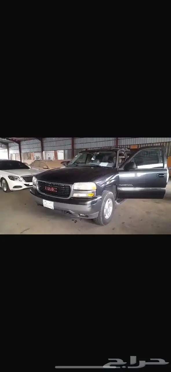 جمس يوكن 2005 اللون اسود فل كامل 1