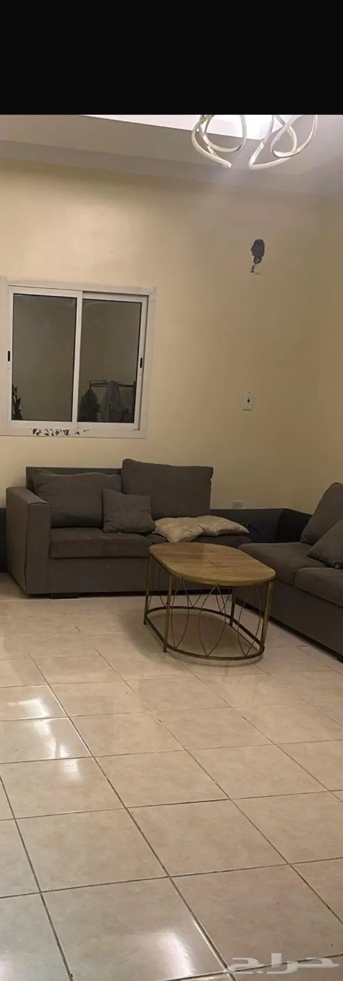 كنب زاوية و طاولات 3 للبيع 0