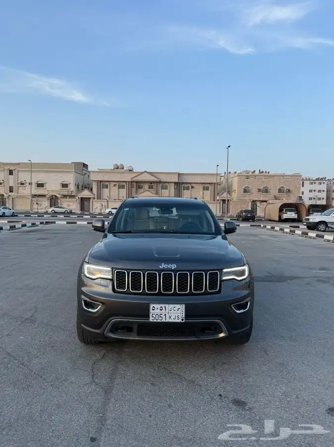 جيب جراند شروكي لمتيد فل 0