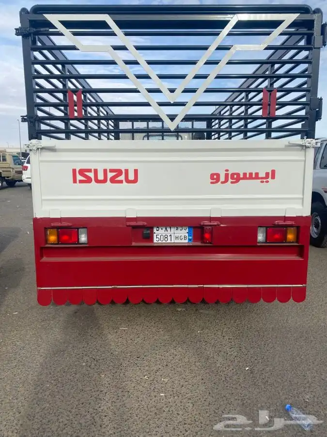 دينا موديل 2025 اصفار مكينه 5200 سي سي 5 متر 4