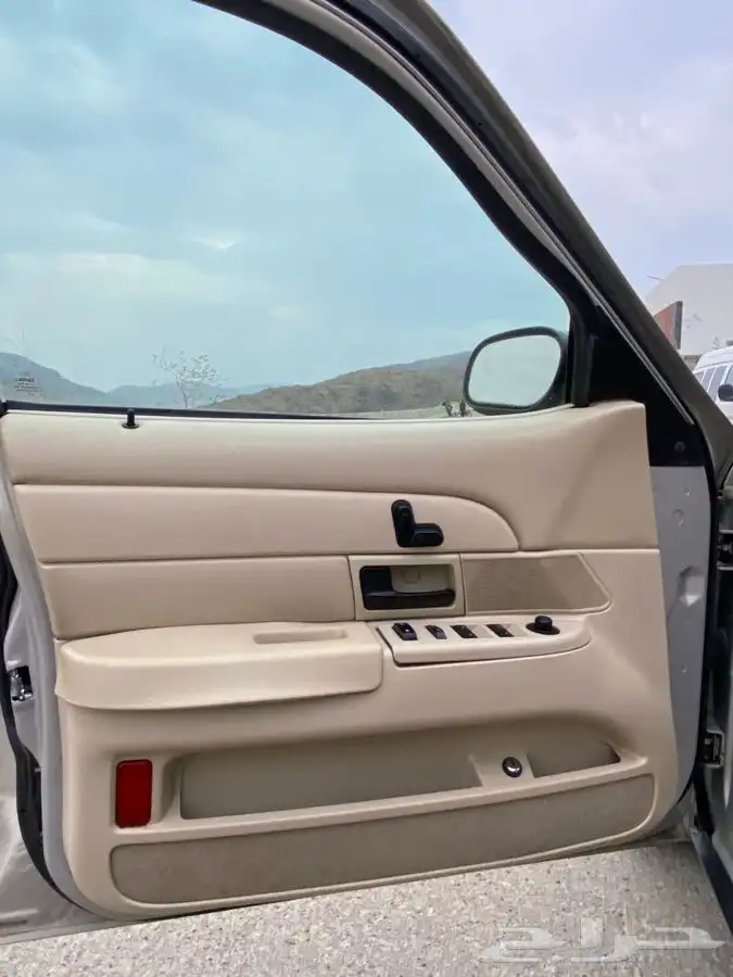 فورد فكتوريا سعودي 2011 18