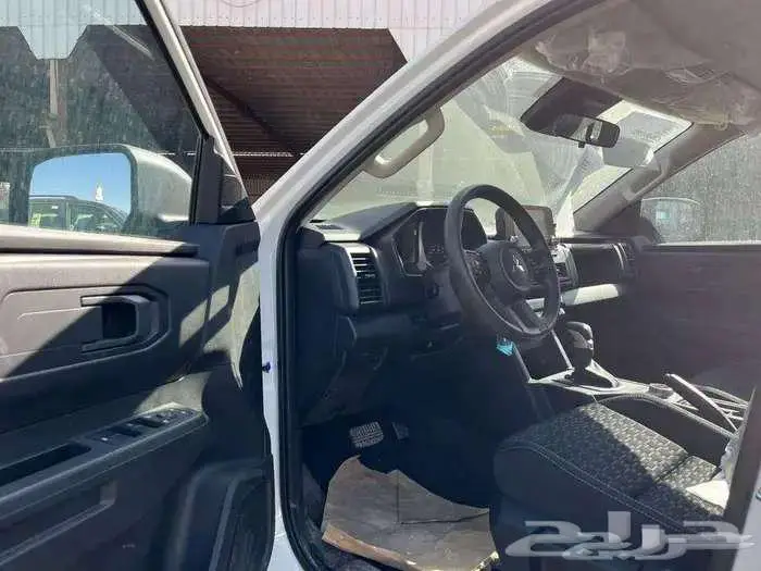 ميتسوبيشي L200 2024 نقد و تقسيط 4