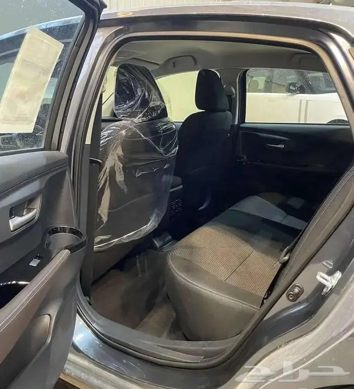 تويوتا يارس YX 1.3 بنزين 2026 فل كامل اقساط 5