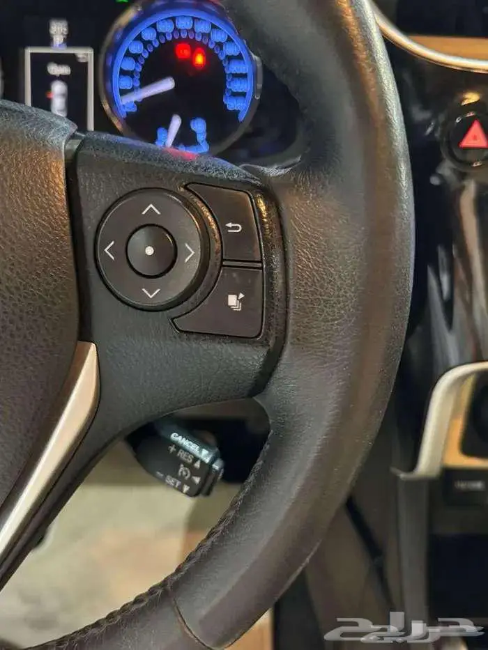 للبيع تويوتا كورلا 2017 فل ابشن فئه GLI مثبت سرعة سعودي 18