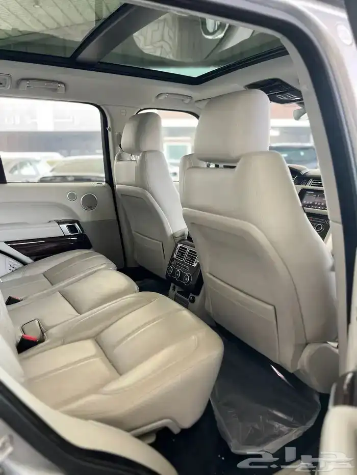 رنج روفر 2017 سعودي HSE ماشي 233 الف 11