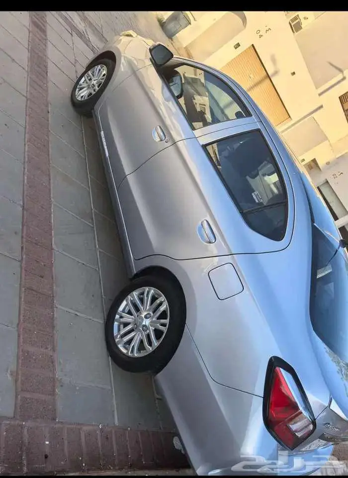 متسوبيشي اتراج موديل 2023 ممشى اقل من 48 الف كلم 0