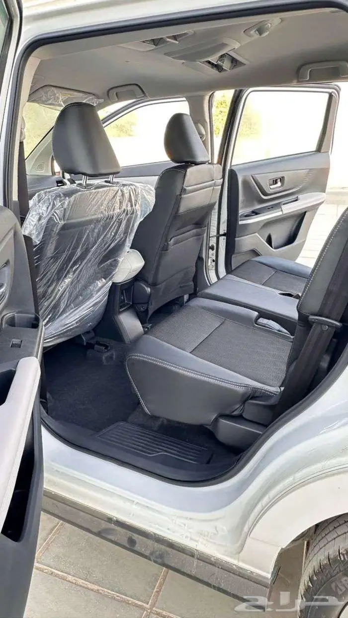 تويوتا فيلوز 2025 GLX 14