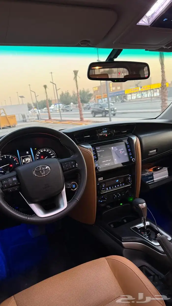 فورتشنر 2025 بنزين فل كامل ماشي 12 سعودي 14