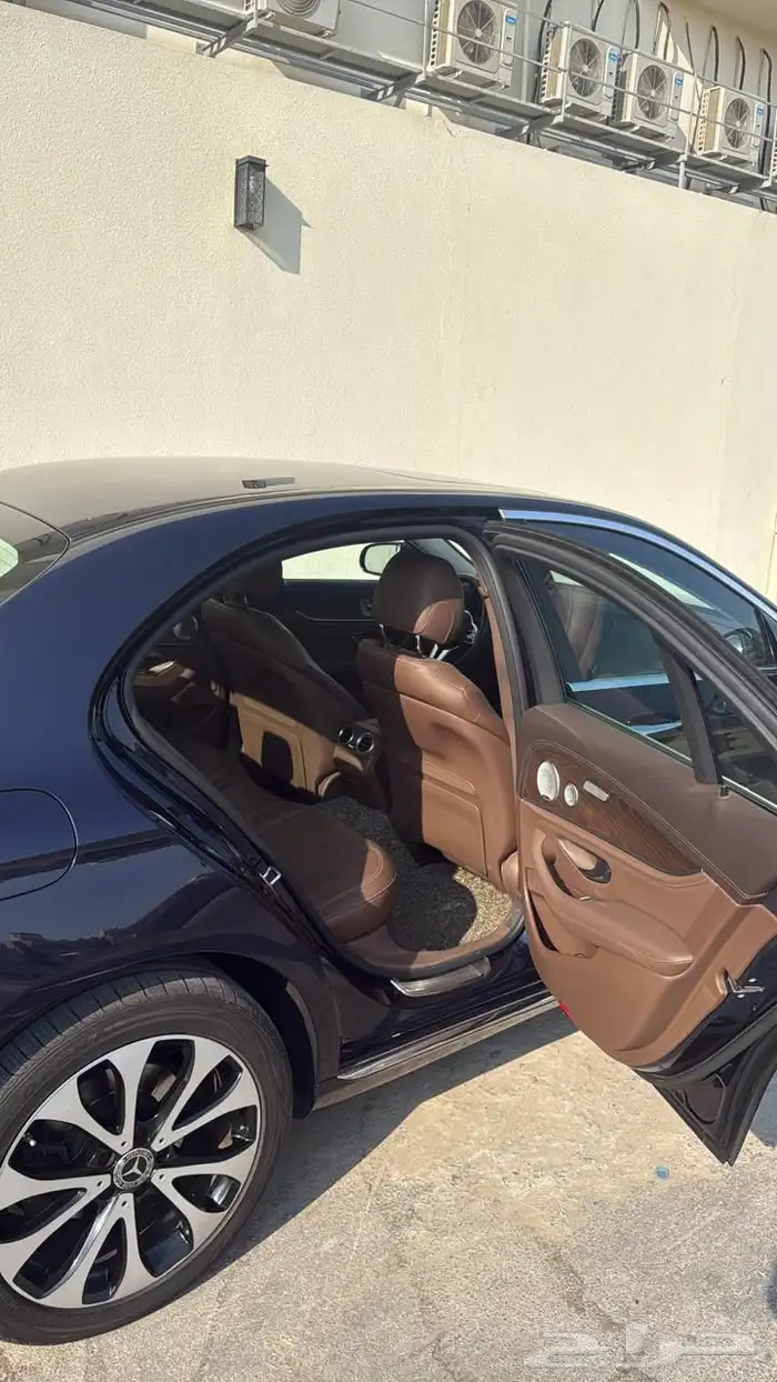 مرسيدس E300 موديل 2020 7