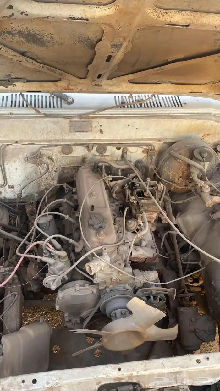 للبيع تويوتا غماره موديل 84 7