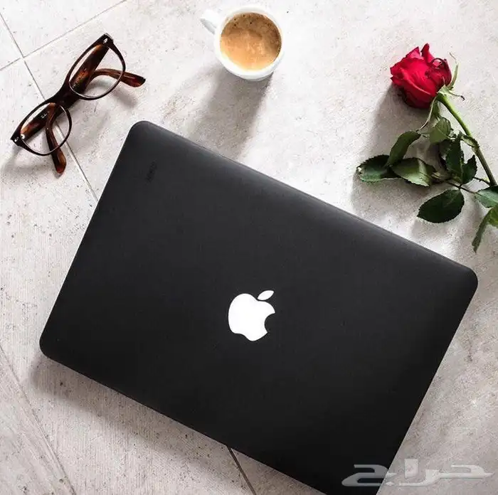غطاء كفر للابتوب ماك بوك و حمايه شاشه وكيبورد 7